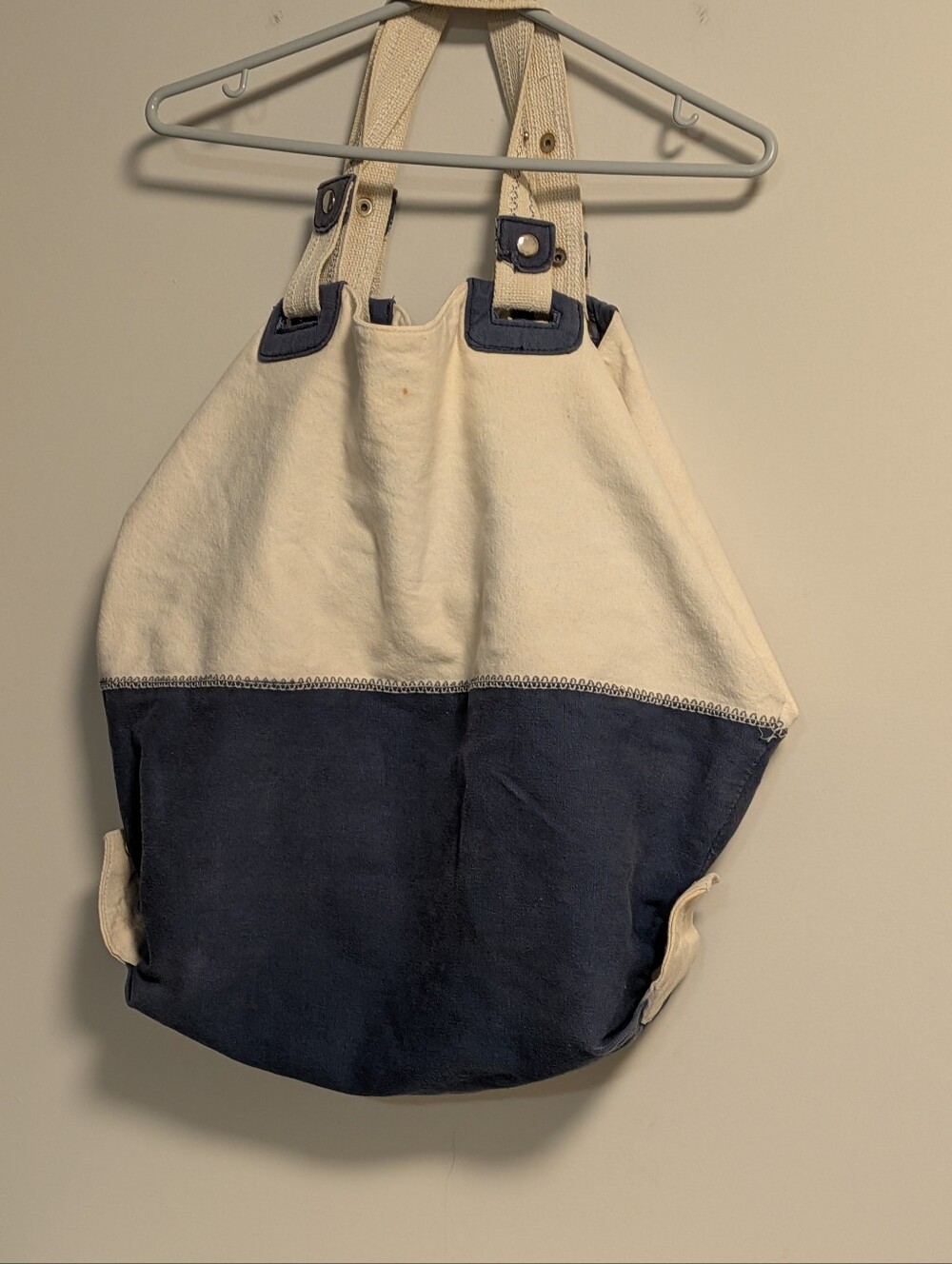 Saldarini. Canvas Two-Tone Navy and Cream Beach  Tote Bag. Adjustable Straps.